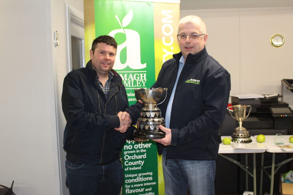 Top apple growers awarded