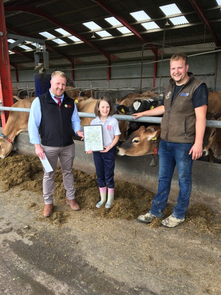 UFU schools’ competition prize winners